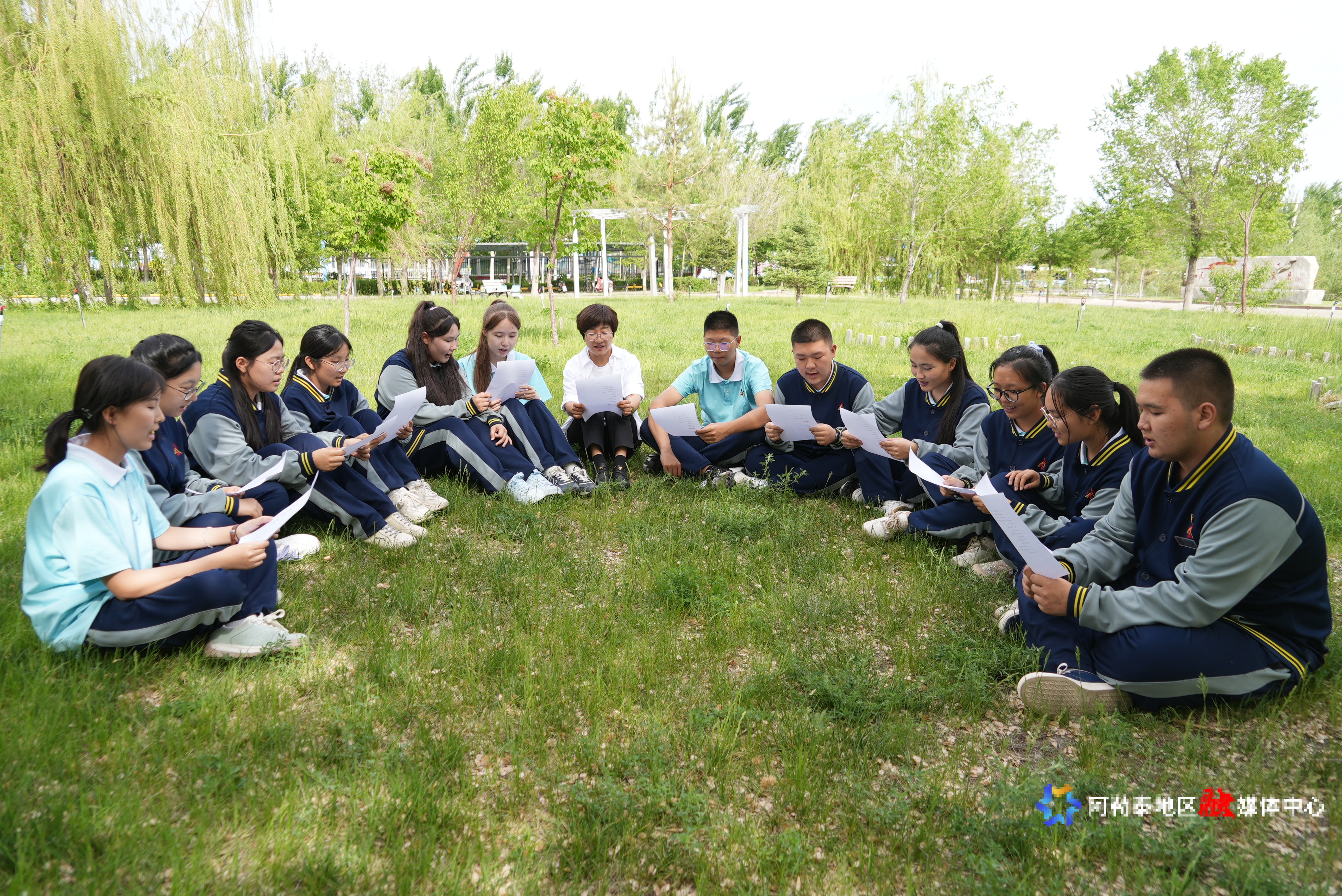 mmexport1747712656430