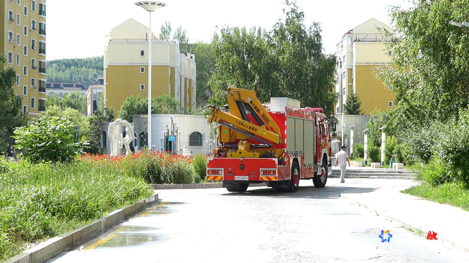 C0615.MP4_snapshot_00.00.801