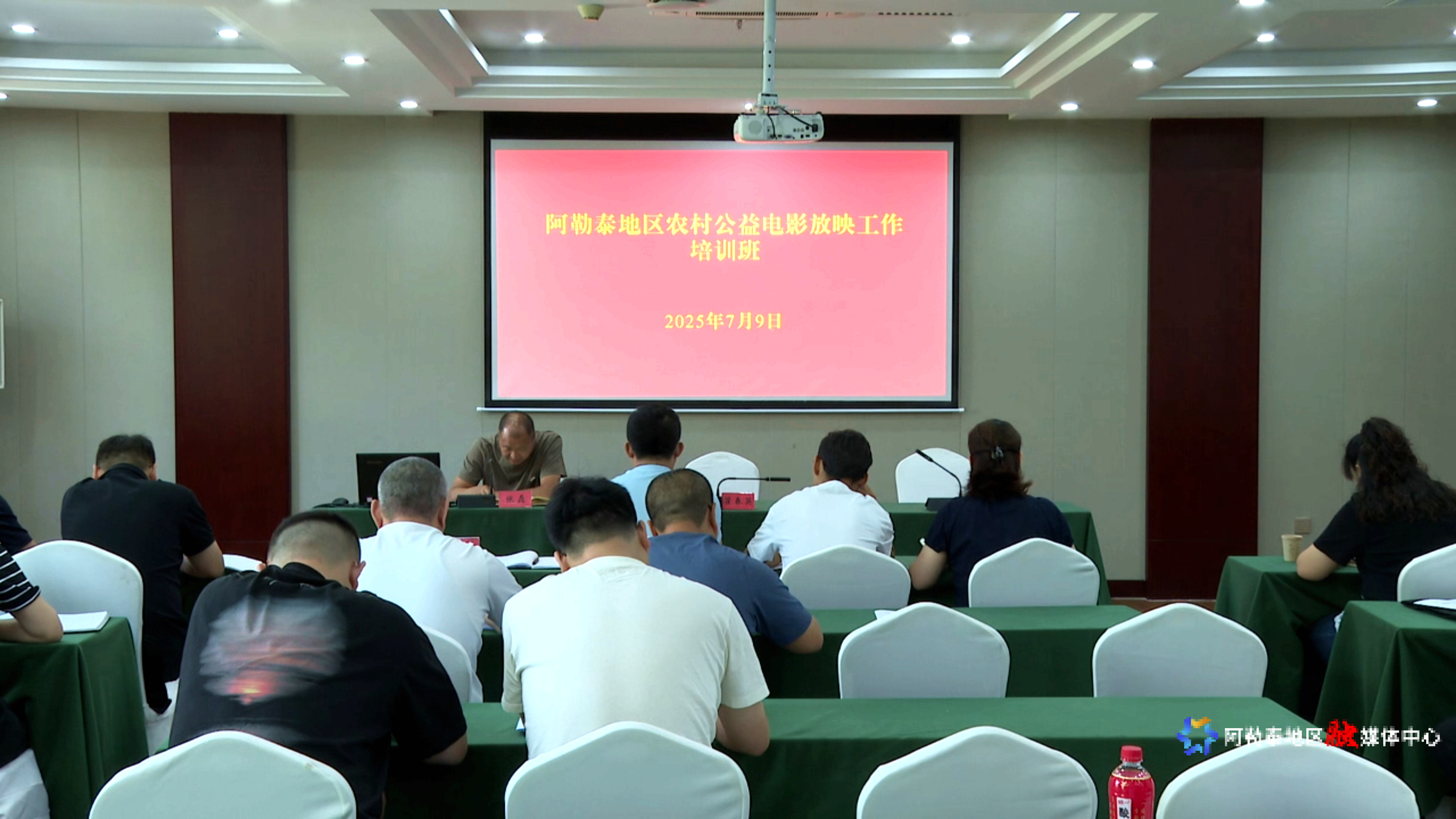 556017fd794bd74ad2a1c90815c45df5