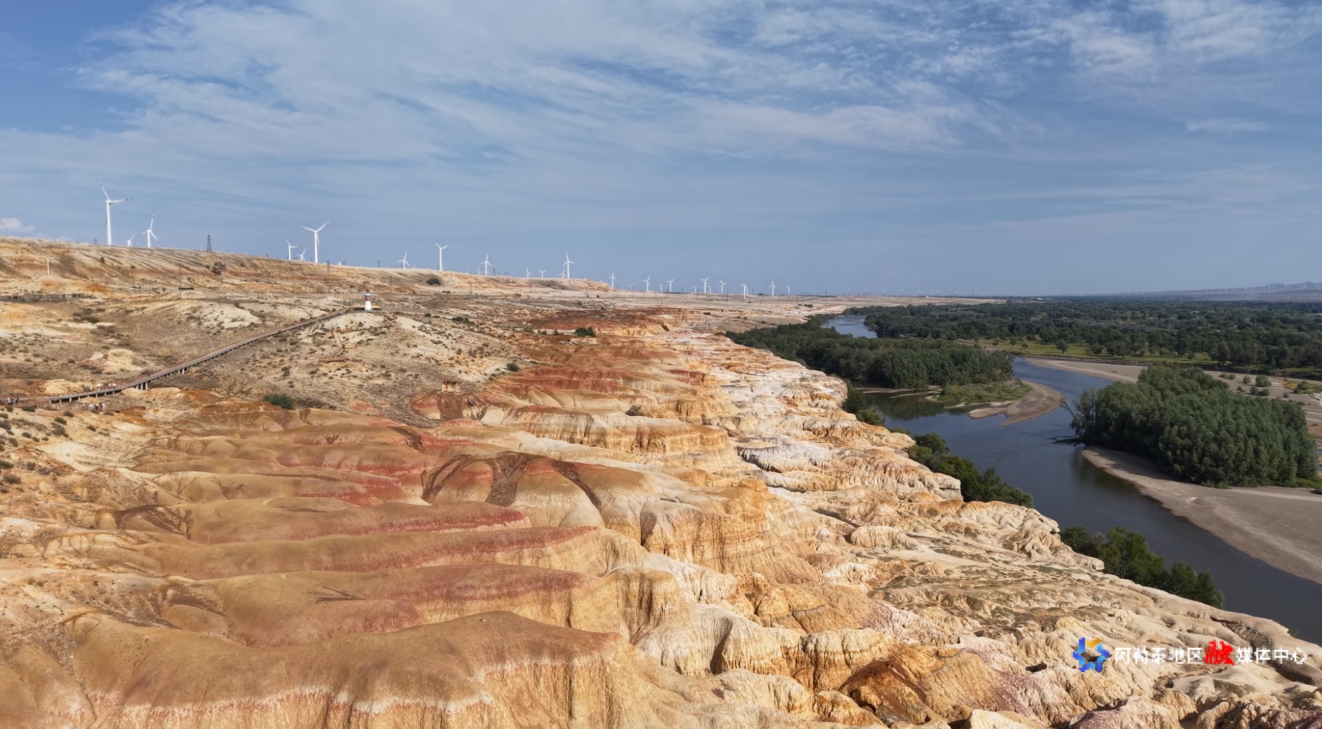 mmexport1752735381657